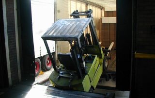 Tips for Safely Loading and Unloading Trucks